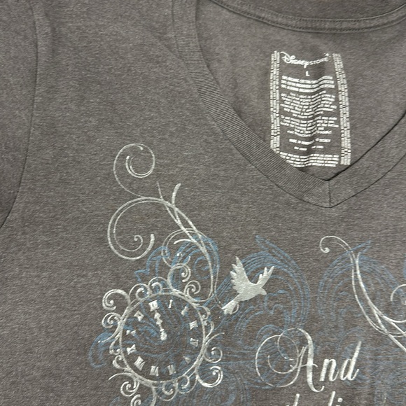 Cinderella Tee - Picture 3 of 5